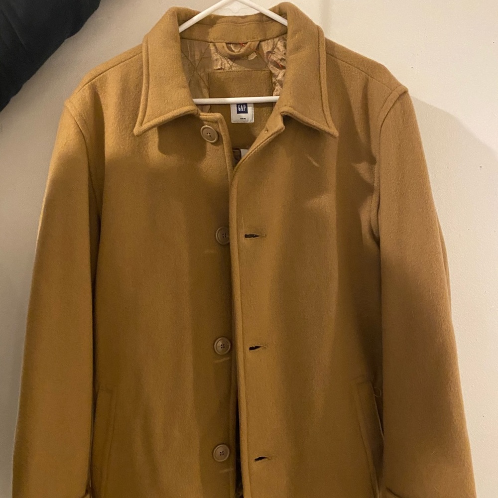 GAP Pea Coat Size Small . Tan.